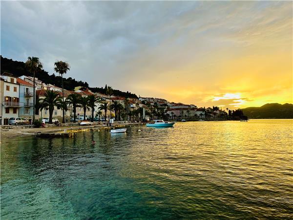 Discover Croatia vacation, small group