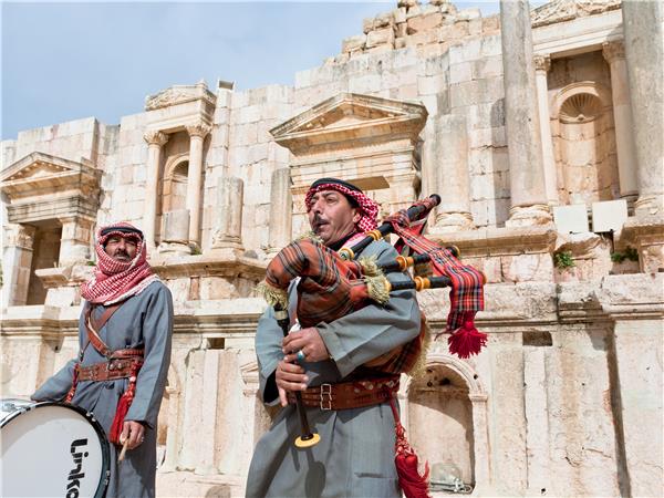 Jordan luxury adventure tour