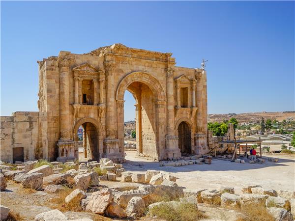 Jordan luxury adventure tour