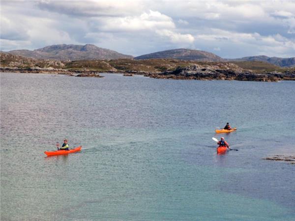 Outer Hebrides sea kayaking vacation in Scotland