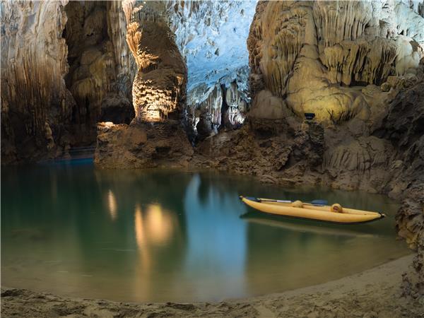 Vietnam small group tour
