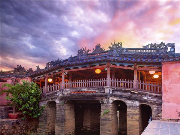 Vietnam small group tour