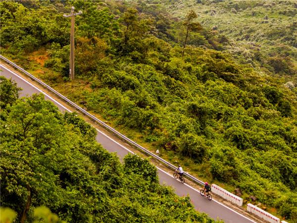 Vietnam small group cycling vacation
