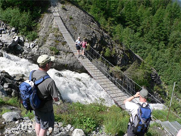 Mont Blanc Circuit trek, with hotel accommodation