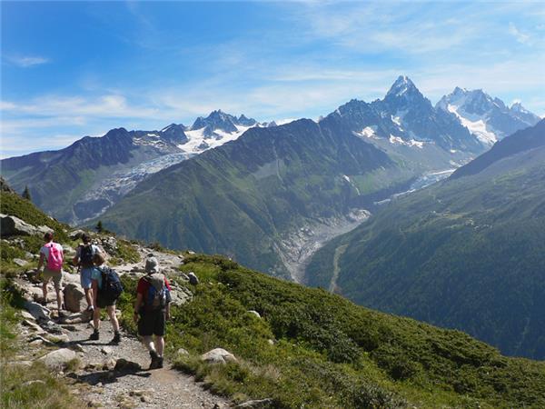 Mont Blanc Circuit trek, with hotel accommodation