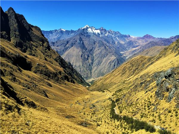 Hiking the Inca trail vacation