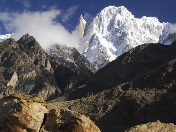 Pakistan summer mountain vacation