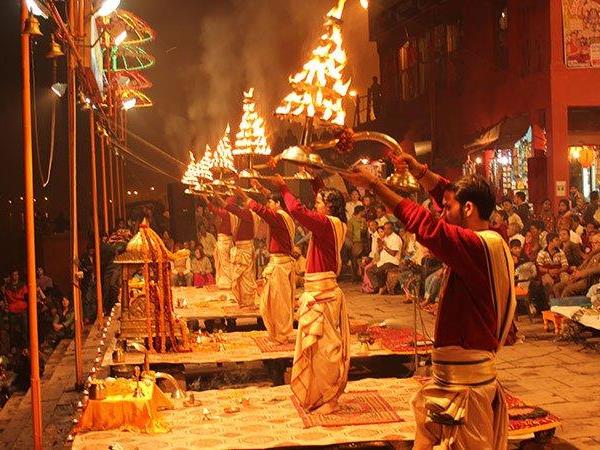 India small group, temples and palaces
