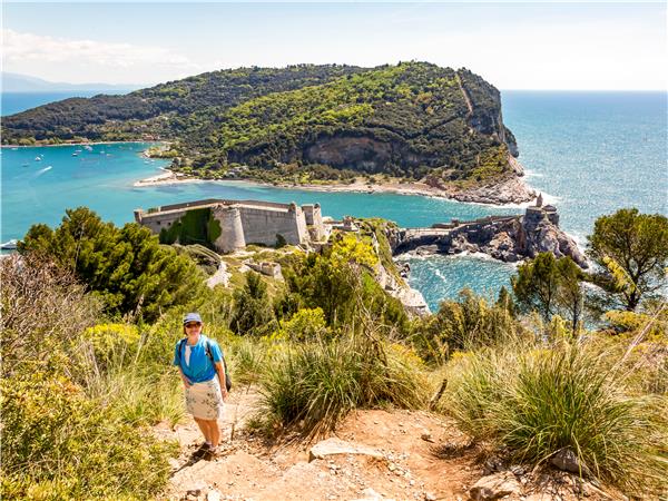 Italian Riviera walking and gastronomy holiday