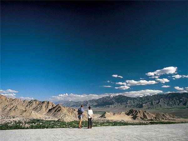 Manali to Leh biking vacation in the Himalayas, Ladakh