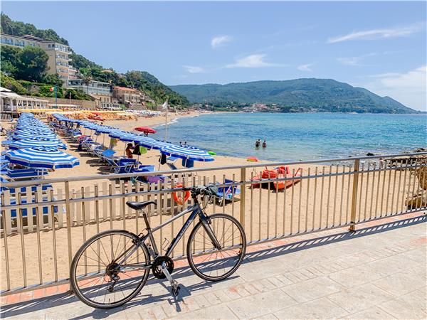 Cilento and Amalfi Coast cycling vacation, Italy