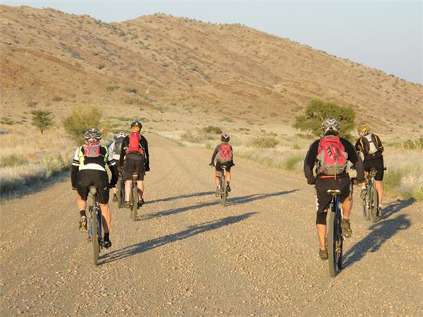 Namibia biking vacation