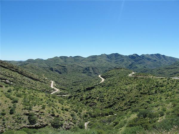 Namibia biking vacation