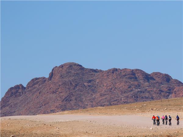Namibia biking vacation