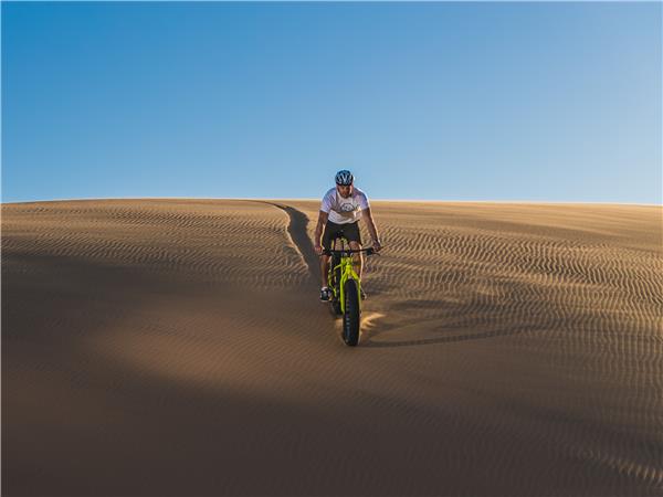 Namibia biking vacation