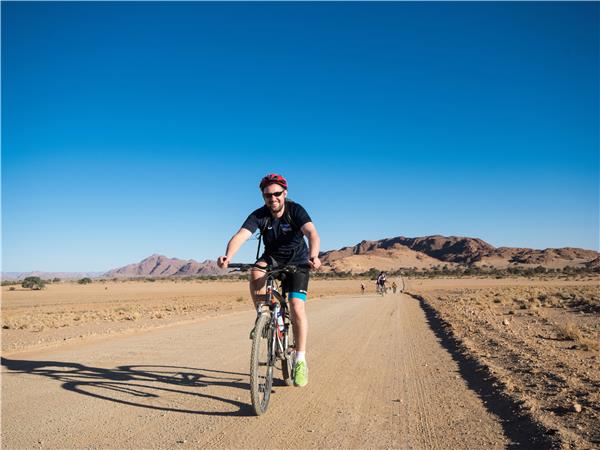 Namibia biking vacation