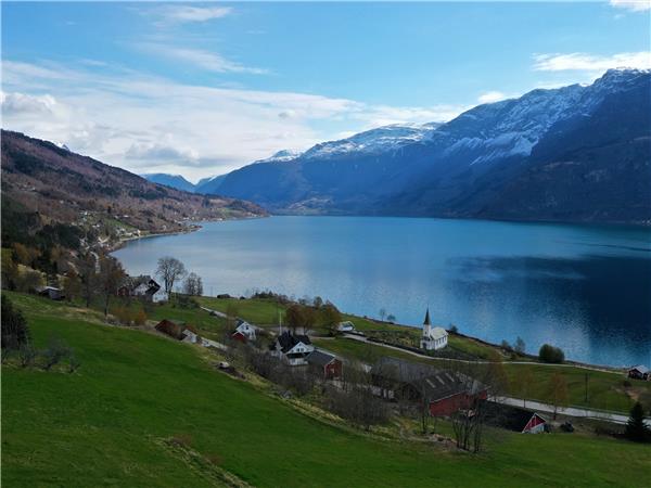 Fjords walking holiday in Norway