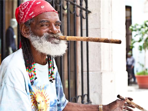 Cuba tour, small group with added comfort