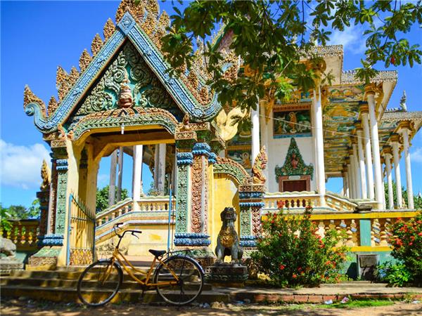 Indochina vacation, Hanoi to Bangkok via Angkor
