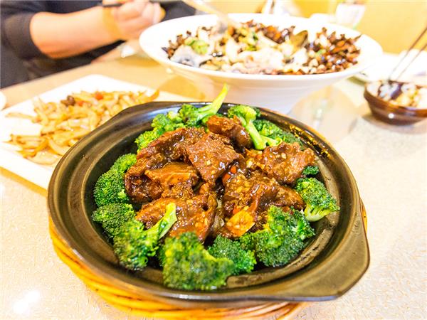 China small group vacation, a food adventure