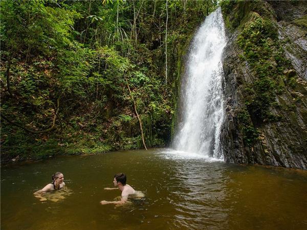 Premium Borneo small group tour