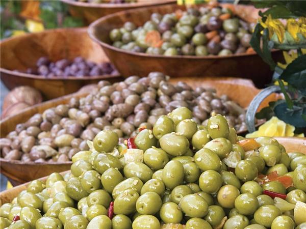 Southern Italy small group vacation, Amalfi to Bari