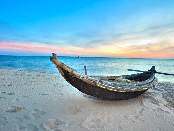 Vietnam small group tours