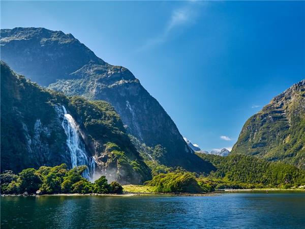 New Zealand north and south tour, in comfort