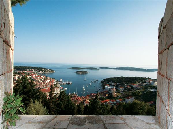 Croatia cultural vacation with homestay