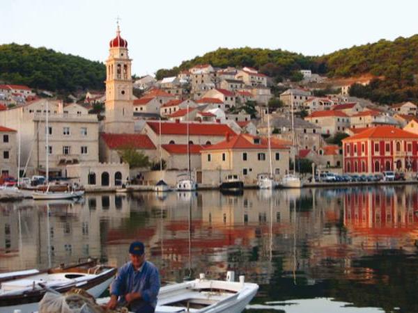 Croatia family vacation, bike and boat