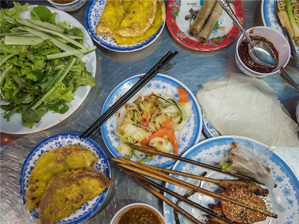 Family vacation in Vietnam