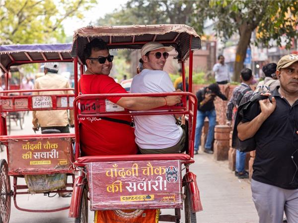 Family vacation to India, sightseeing and safari