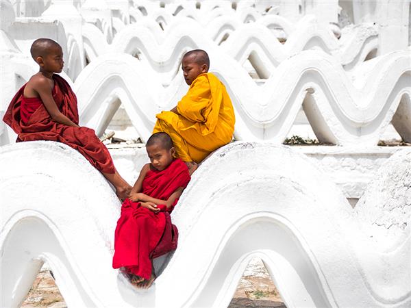 Burma small group tour