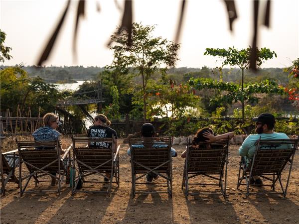 Burma small group tour