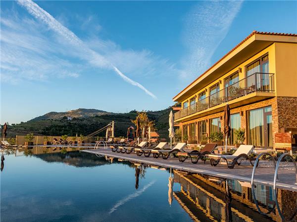 Portugal small group vacation with added comfort