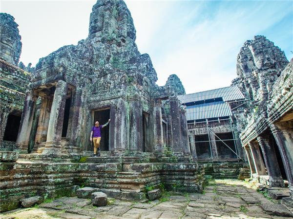Cambodia tour, small group