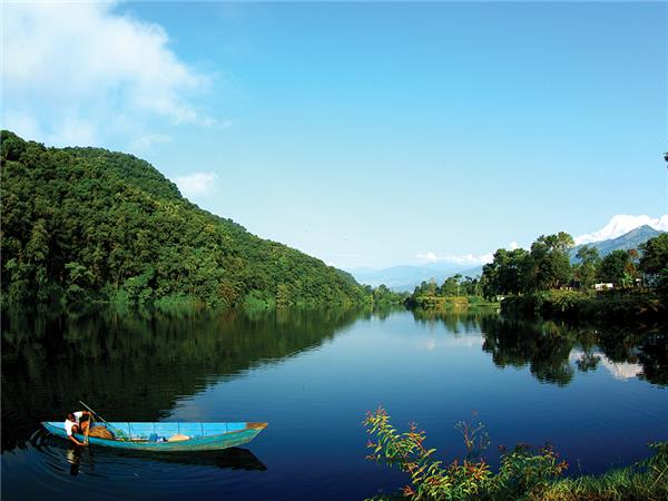Annapurna Sanctuary trekking vacation