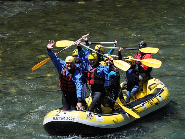 Pyrenees activity vacation