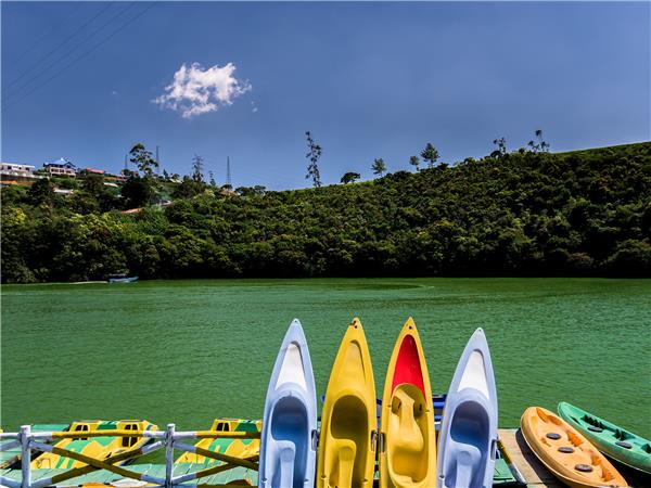 Sri Lank hike, bike and kayak vacation