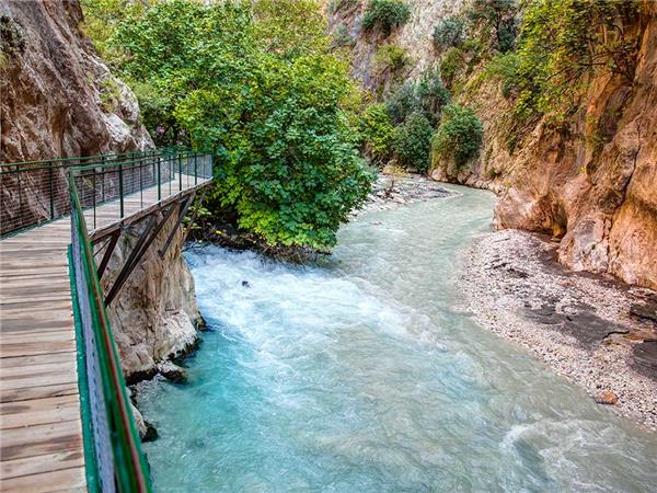 Family vacation for teenagers to Turkey
