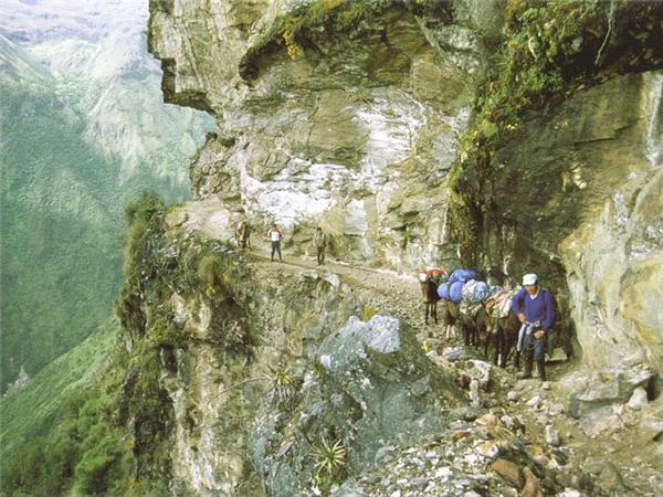 Peru hiking vacation to The Lost City of Choquequirao