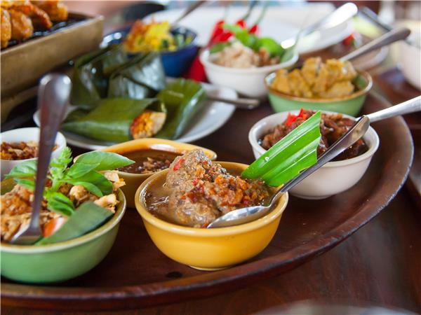 Borneo and Malaysia small group holiday
