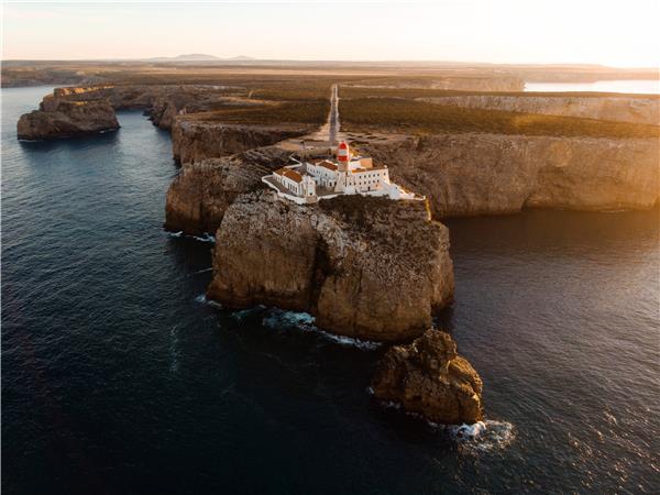 Coastal hiking vacation in Portugal
