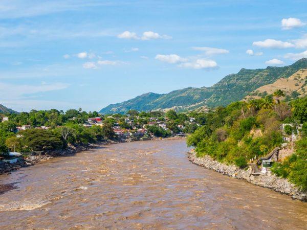 Colombia adventure vacation, viva Colombia