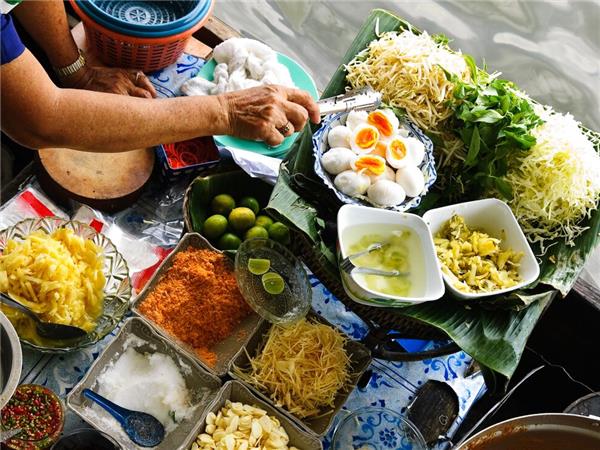Vietnam to Thailand, small group vacation