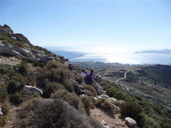 Walking vacation in Greece