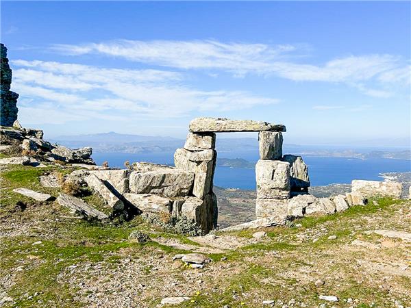 Evia walking vacation, Greece