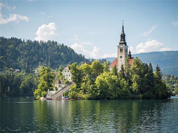 Slovenia vacations, Lakes & Mountains