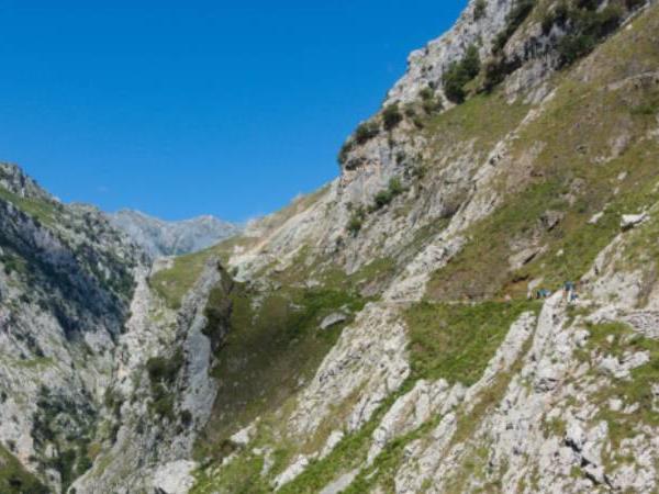 Walking in the Picos de Europa vacation