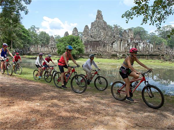 Biking vacation in Indochina